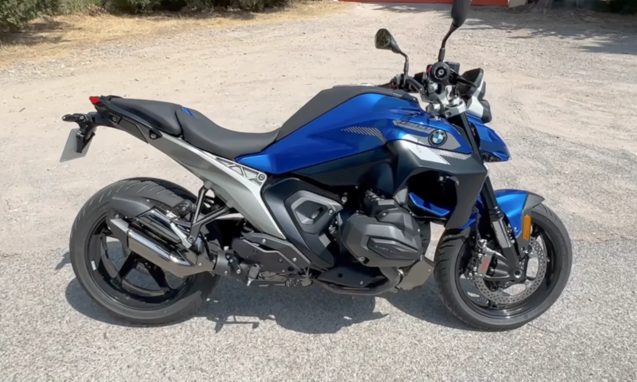 BMW R1300R exclusive : boîte automatique ASA