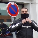 Cuir et cache cou pour le motard Rennais