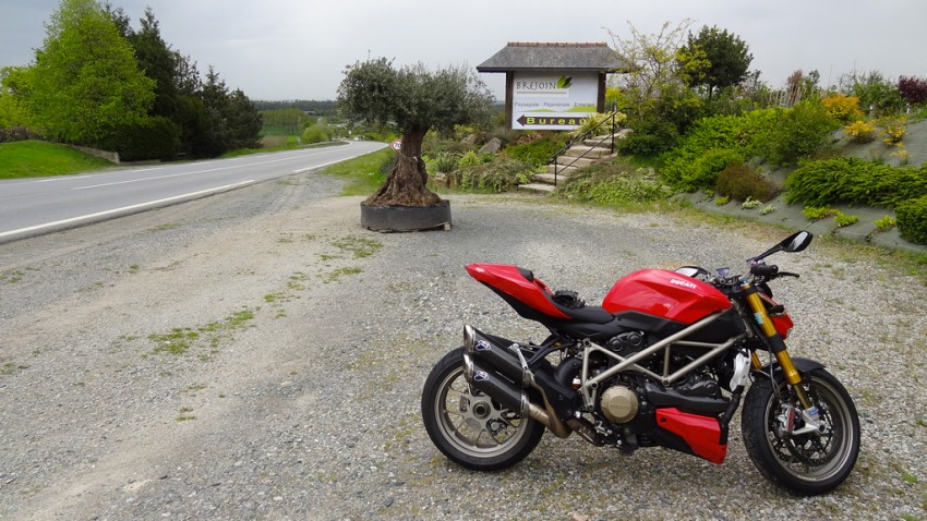 Pause pour appeler Marc