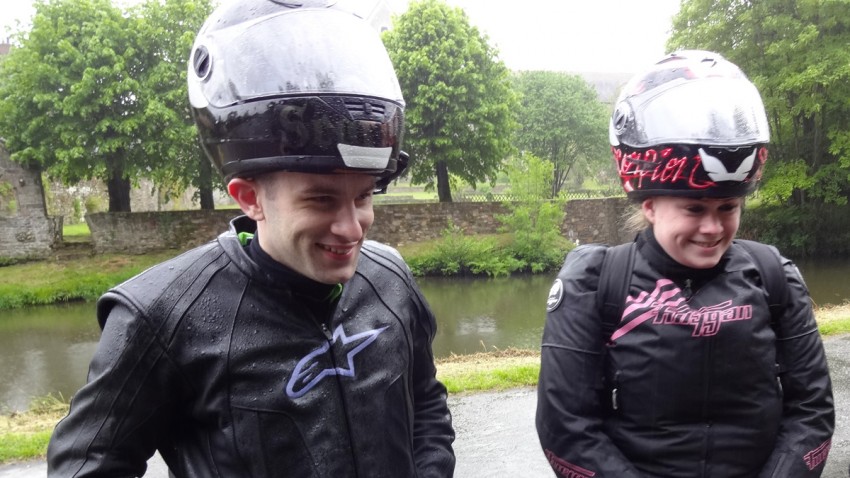 motards Rennais sous la pluie