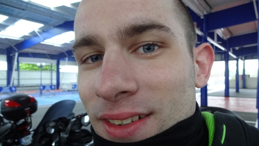 Alexandre, motard Rennais en Triumph