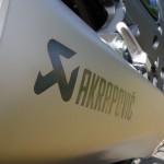 Echappement akrapovic sur le ZZR 1400