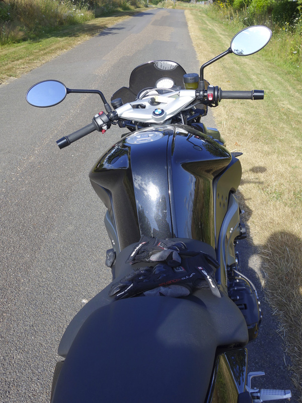 position de conduite sur le K13R