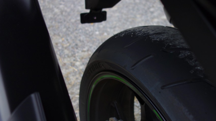 Lopette sur son ZZR 1400