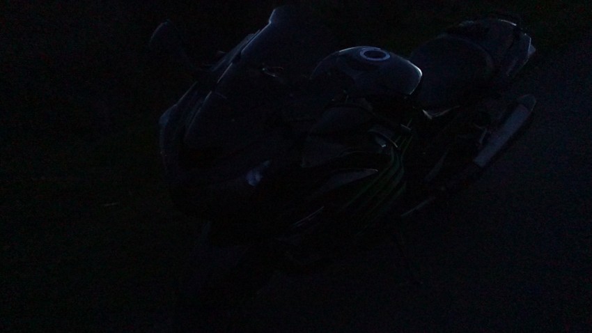 moto de nuit : essai à Rennes et on voit rien