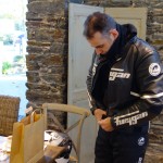 L'équipement du motard : le blouson (pas toujours simple à fermer à priori)
