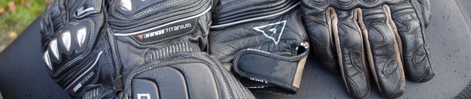 Gant de moto haut de gamme Dainese