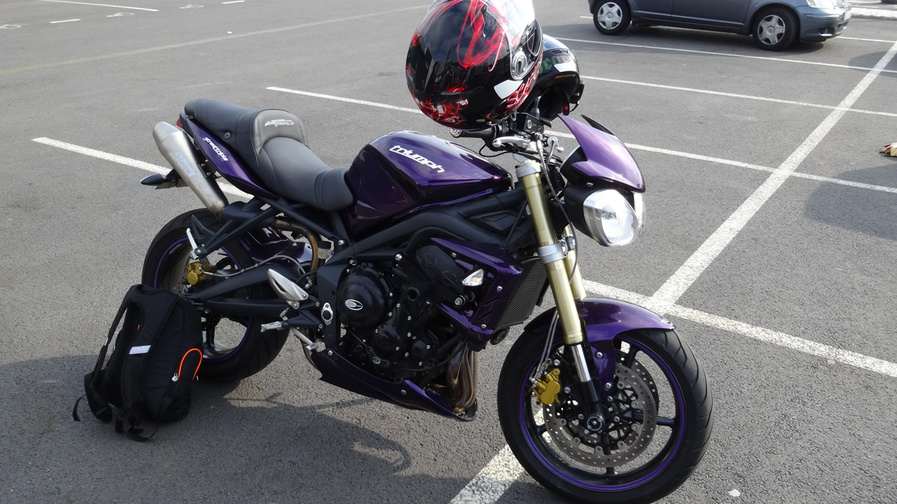 Street Triple à Rennes