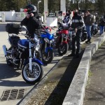 groupe de motard au départ