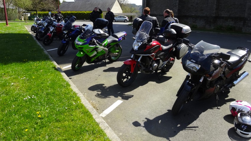 pique nique à Saint-Malo de Phily