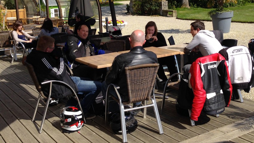 Domaine des Ormes : pause motarde