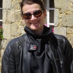 Motarde Rennaise en cuir