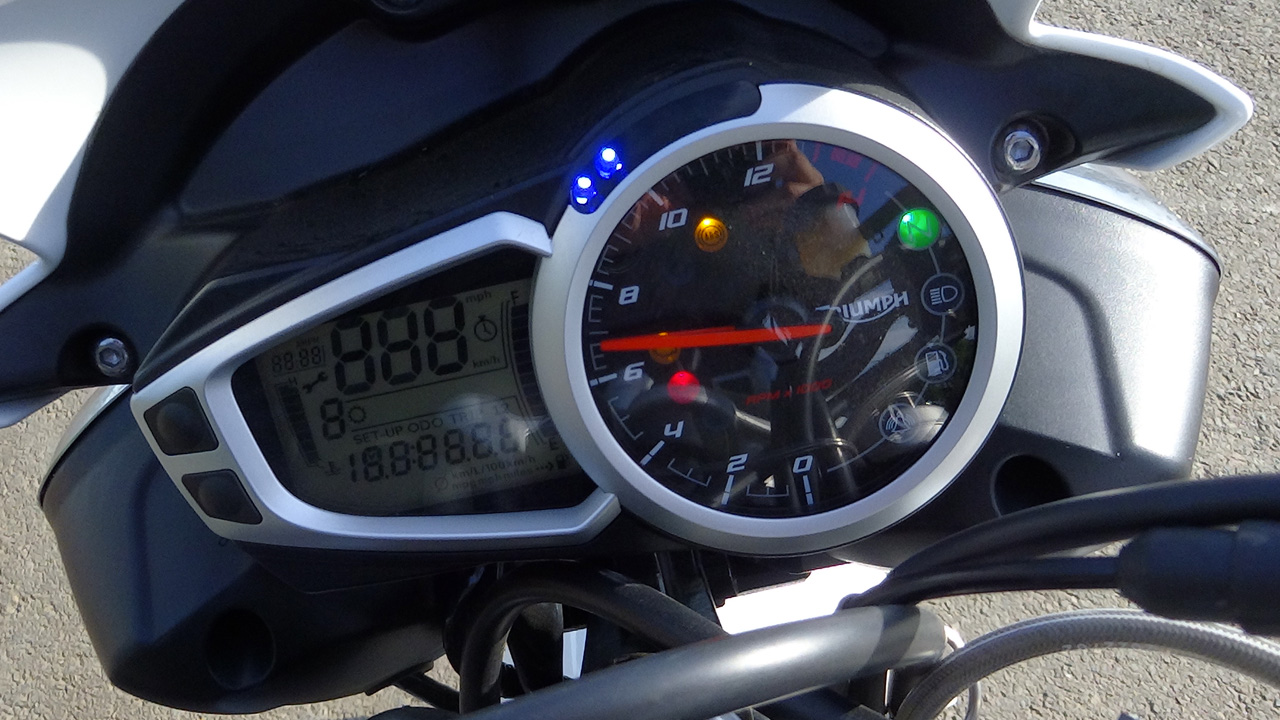 Compteur du Street Triple 675 R 2014