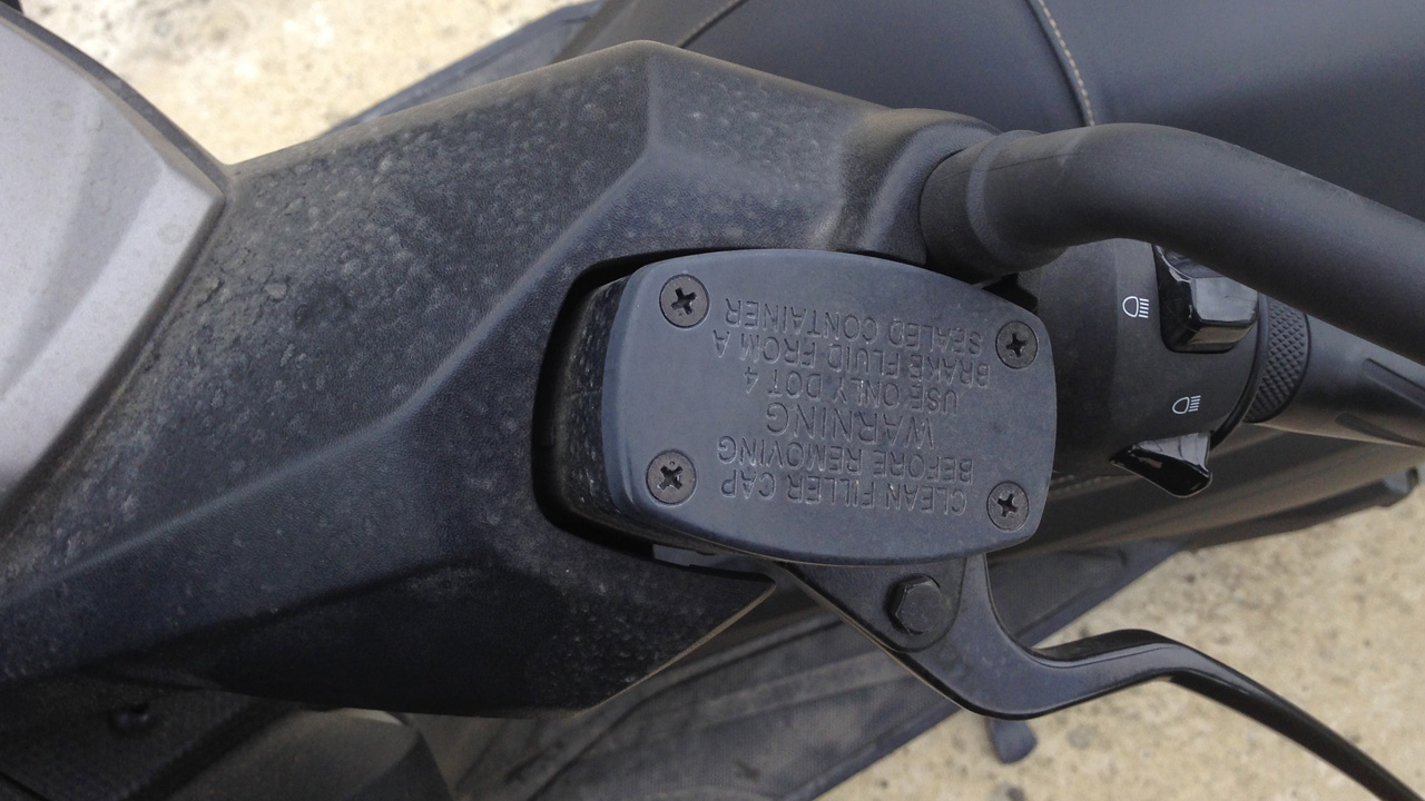 rétroviseur du xmax