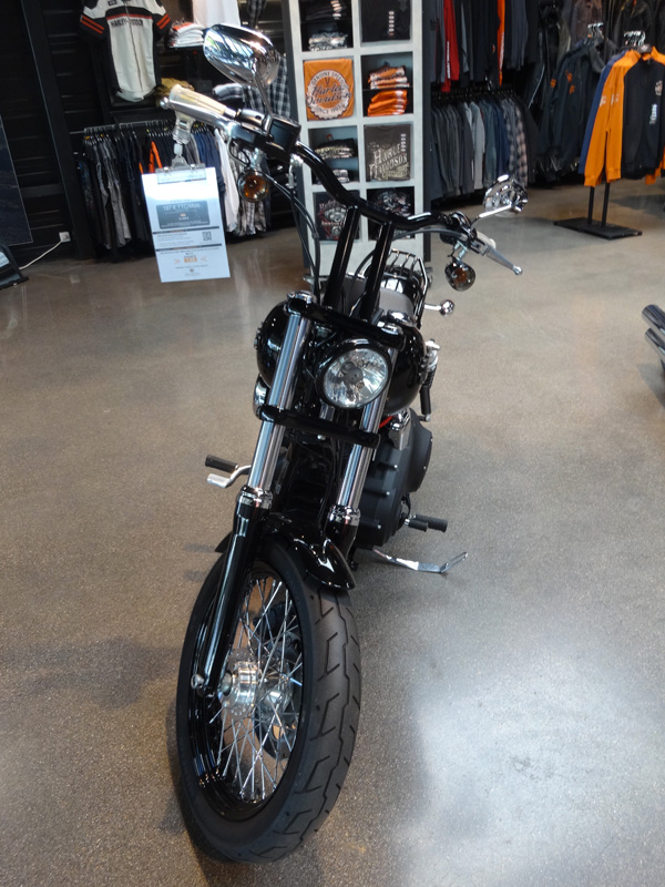 moto d'occasion chez Harley Davidson Rennes