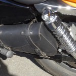 sacoche de cuir de cadre sur sportster 1200