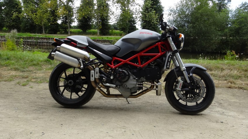 essai S4R 998 Monster 