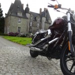 La chapelle chaussée : Harley Davidson
