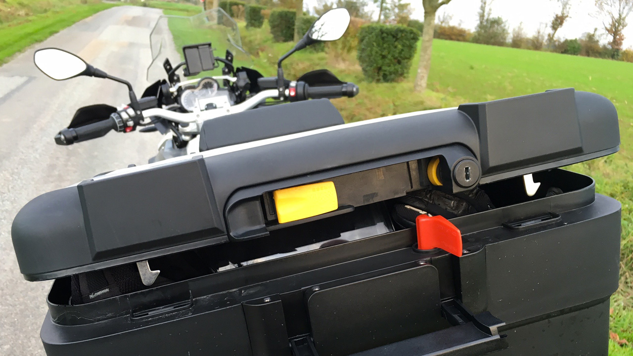 Système de fermeture du top case R 1200 GS