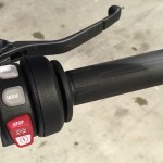 poignée droite du R 1200 R