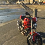 Ducati à Cancale, pause motarde