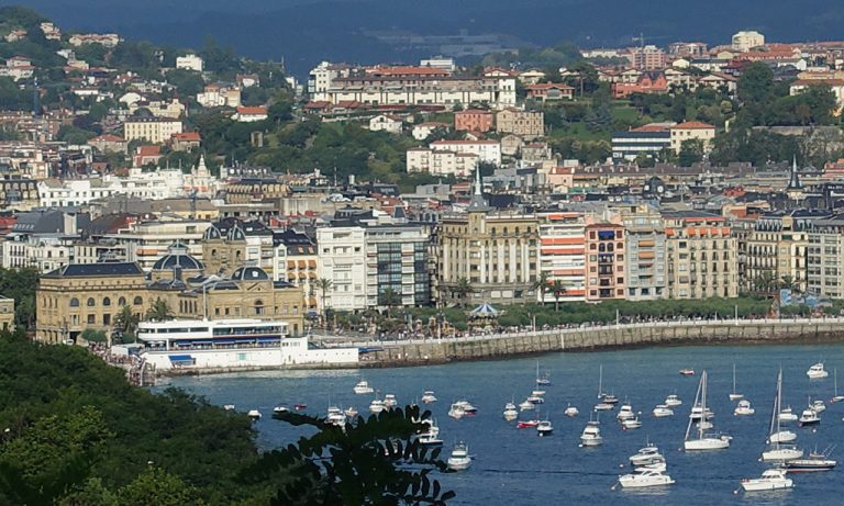 zoom sur la ville de Saint Sebastien