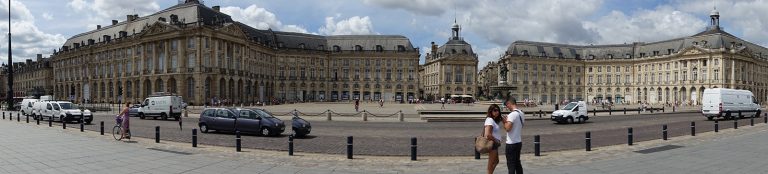 180 sur la place de Bordeaux