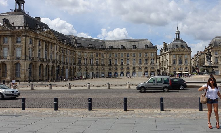 place Bourse Bordeaux