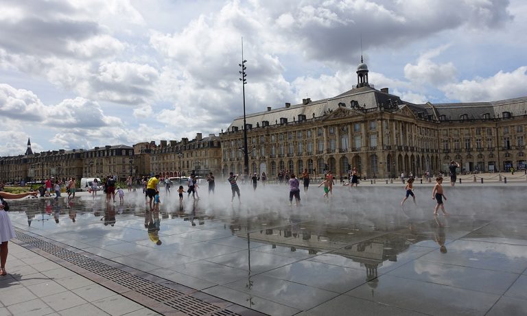 Place de la Bourse (Bordeaux)