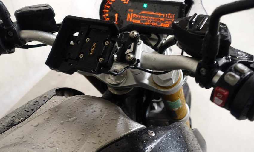 installation GPS BMW