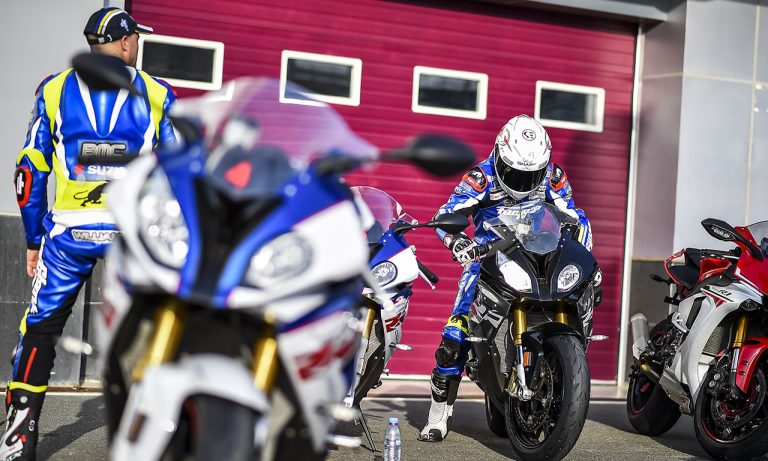 choisir sa moto pour les essais pneu Michelin power RS