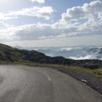 routes sinueuses en montagne