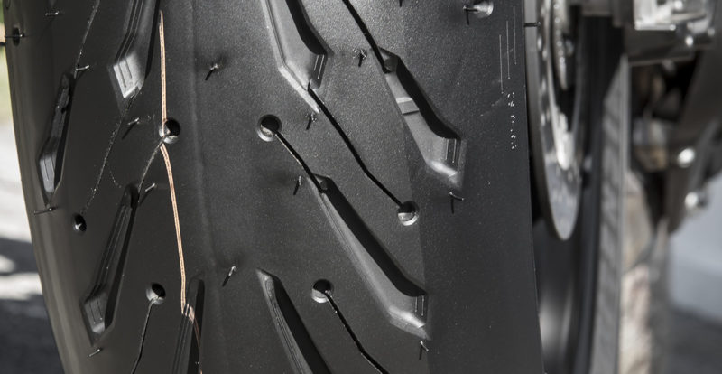 Pneu moto Michelin Road5 : le pneu Sport GT à l&rsquo;essai à Séville (Espagne)