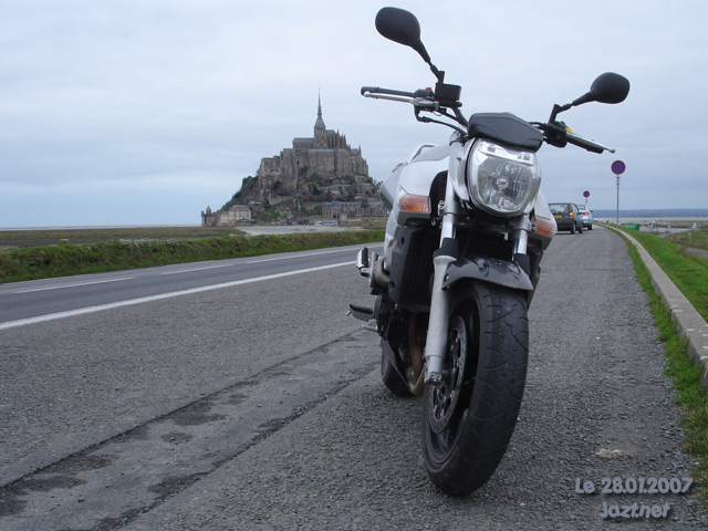 Suzuki GSR 600 de David Jazt
