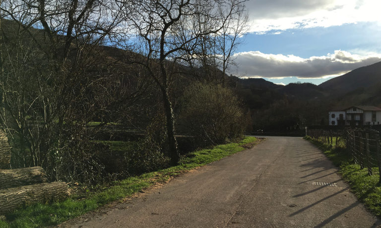 routes au Pays Basque, France