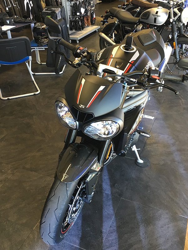 nouvelle moto : Triumph