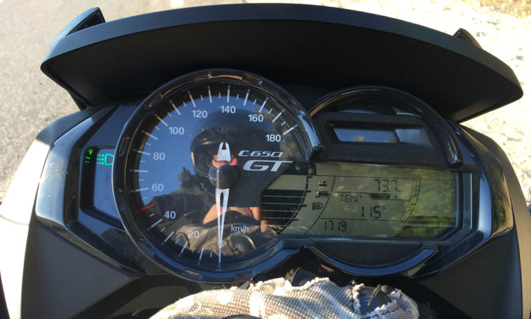 tableau de bord du C650GT