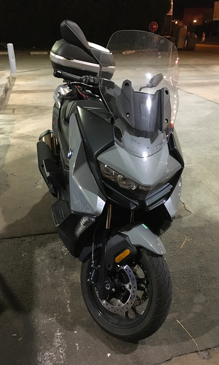 face avant du C400GT
