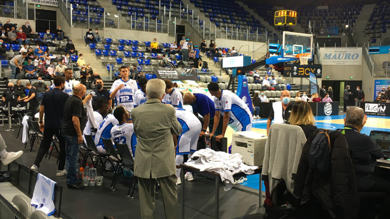 Rencontre avec les Sharks d'Antibes (Basket)