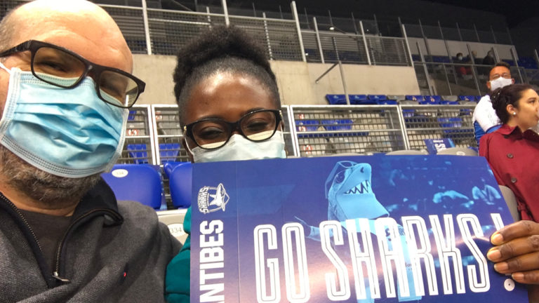 Go Sharks, Gooooo !