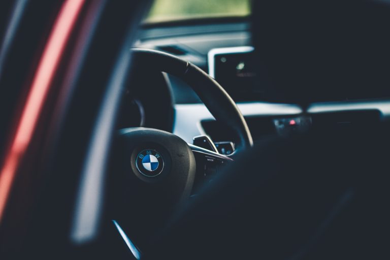 Payez votre voiture au meilleur prix avec un mandataire auto