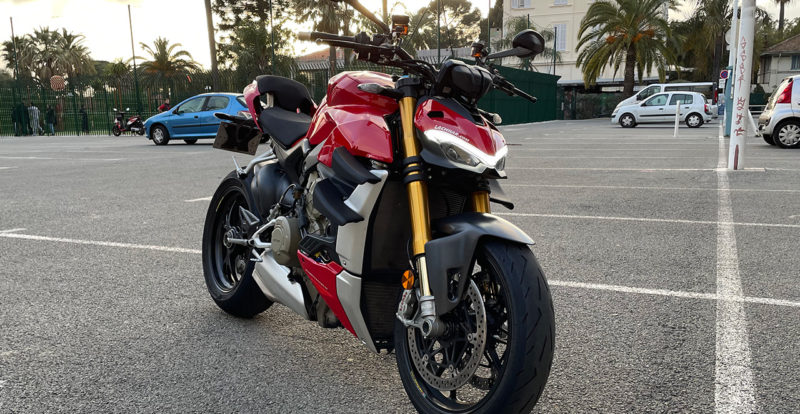 Essai Ducati Streetfighter : 1098 et V4