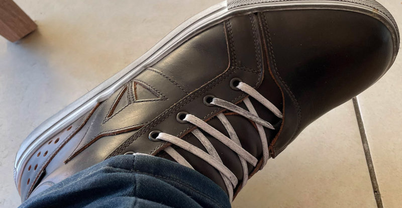 Baskets moto Dainese Street Rocker D WP : avis, test et match !