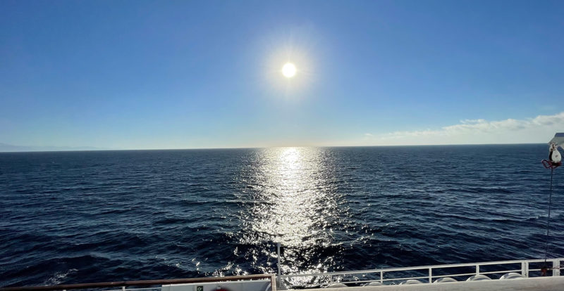 soleil en mer, traversée Corse continent, Corsica Ferries