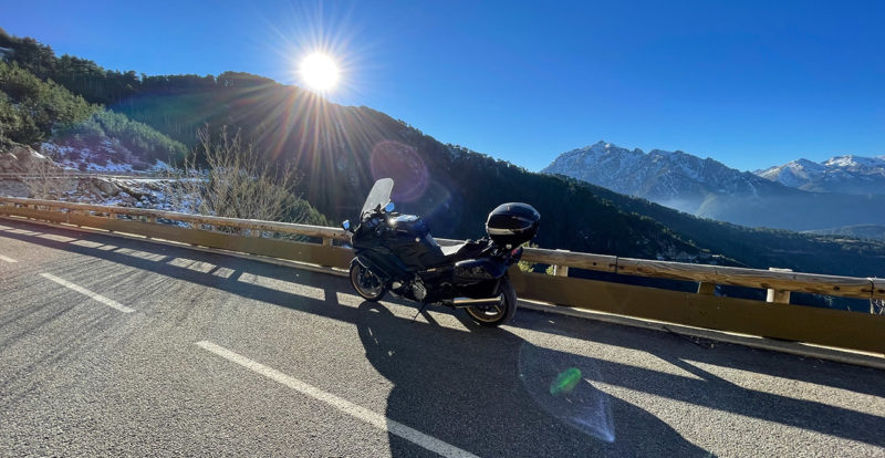 soleil Corse à moto, le paradis du motard