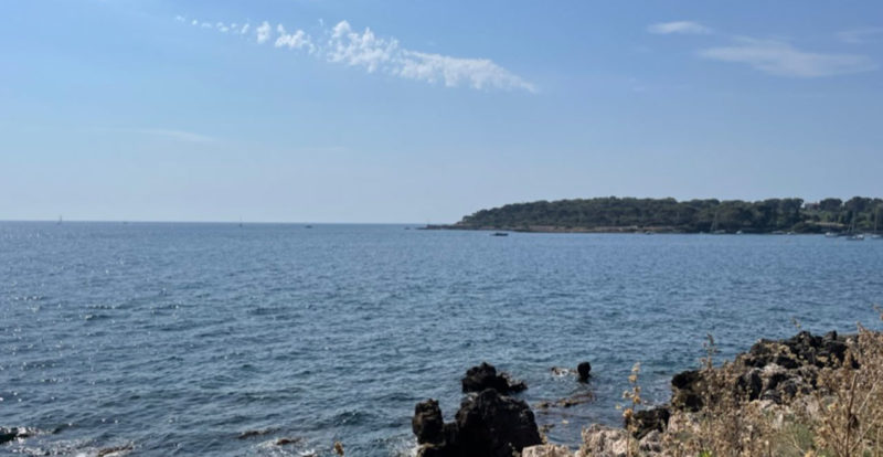 bord de mer au Cap d'Antibes