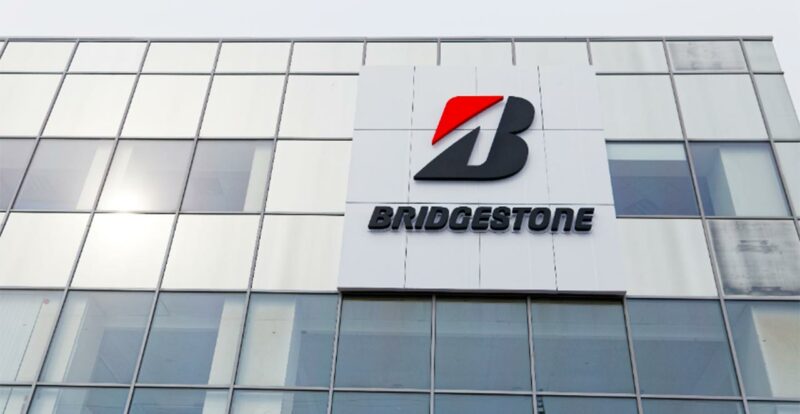 Bridgestone S23 vs S22 : quelles évolutions sur ce pneu ?