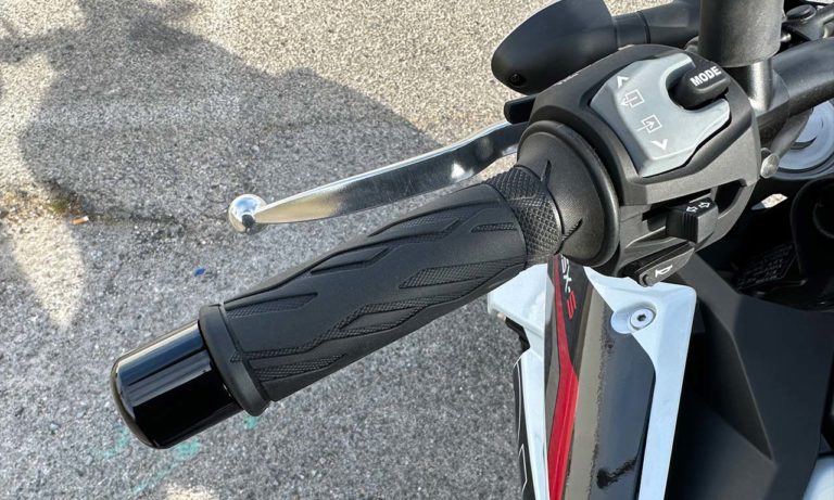 comodo poignée gauche du GSXS
