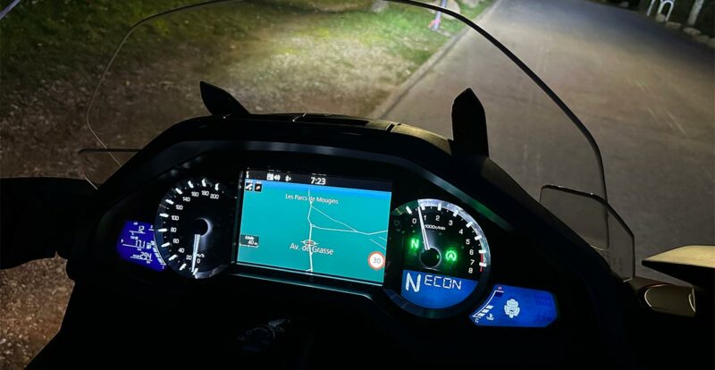 Tableau de bord, de nuit, Honda Goldwing Bagger