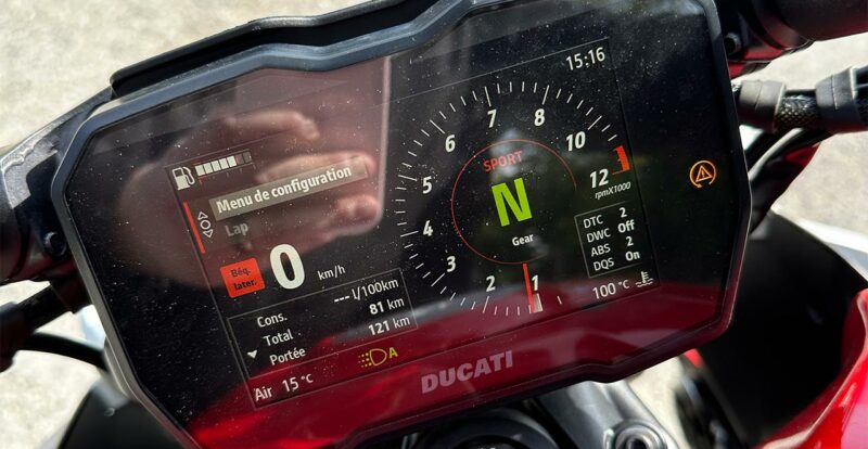 Tableau de bord du Diavel V4